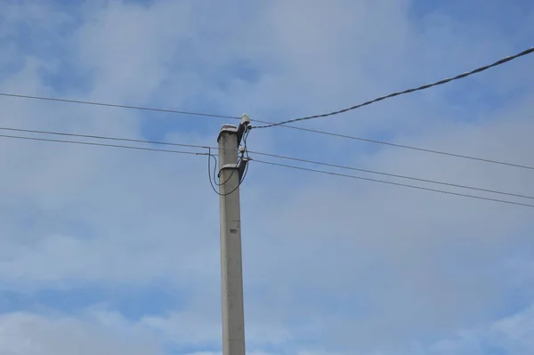 Электрический Столб Проводами Интернет — стоковое фото