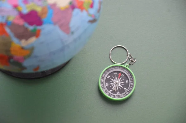 Hand Compass Travel Background Objects — Φωτογραφία Αρχείου