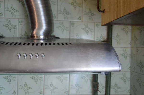 Installing Kitchen Hood Ventilation — ストック写真