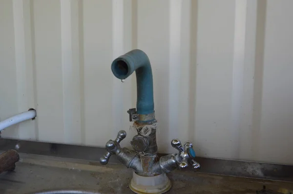 Hauswasseranschluss Der Sommerküche — Stockfoto