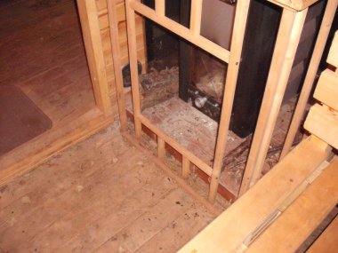 Saunadaki tahtanın içi.