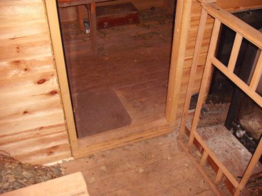 Saunadaki tahtanın içi.