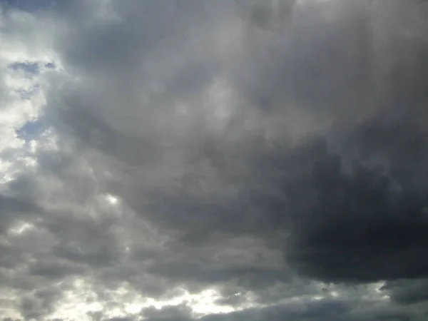 Husté Mraky Obloze Před Deštěm — Stock fotografie