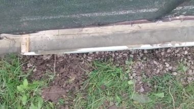 Bir çit için striptiz temeli inşaatı