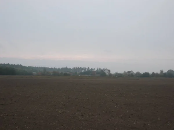 Панорама Вспаханного Поля Деревне Закате — стоковое фото