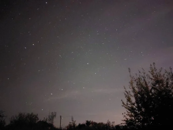 Jasná Noc Hvězdná Obloha Vesnici — Stock fotografie