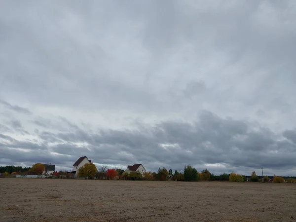 Panorama Eines Gepflügten Herbstfeldes — Stockfoto
