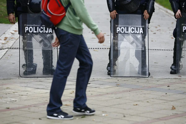 Police and Pride in Belgade — Stock Photo, Image