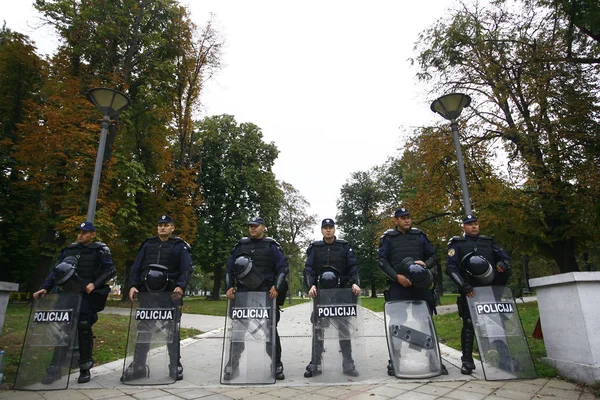 Rendőrség és a büszkeség, a belgade — Stock Fotó