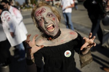 yürüyen ölüler zombie günü