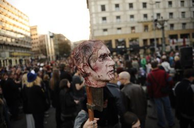 yürüyen ölüler zombie günü