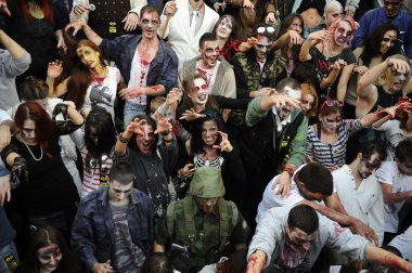 yürüyen ölüler zombie günü