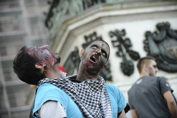 yürüyen ölüler zombie günü