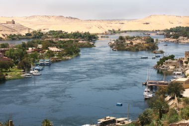 Mısır'da Nil Nehri üzerinde yaşam
