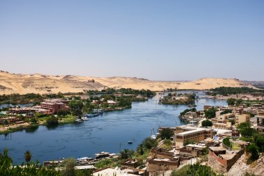 Mısır'da Nil Nehri üzerinde yaşam