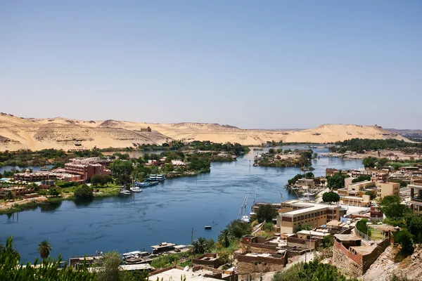 Mısır'da Nil Nehri üzerinde yaşam — Stok fotoğraf