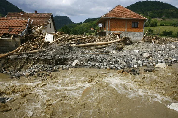 Cele mai grave inundații înregistrate în Balcani în Serbia — Fotografie, imagine de stoc