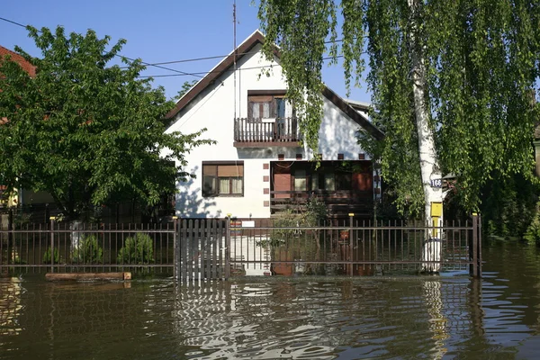 Legrosszabb árvíz a rekord át a Balkán-Szerbia — Stock Fotó