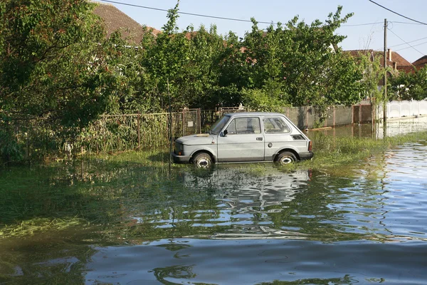 Cele mai grave inundații înregistrate în Balcani în Serbia — Fotografie, imagine de stoc