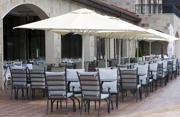 Restoran tablolar chares şemsiye