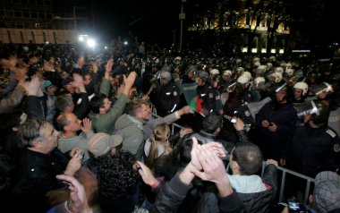 Bulgaristan hükümeti protesto anti