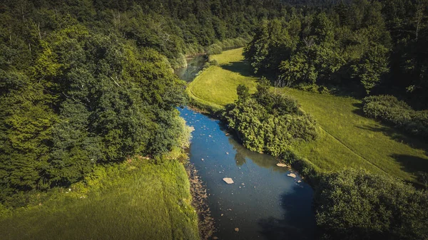 Σλοβενία Τοπίο Γραφικούς Καταπράσινους Λόφους Μια Αεροφωτογραφία Drone — Φωτογραφία Αρχείου