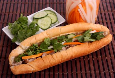 domuz eti Banh'da mi Vietnamca sandviç