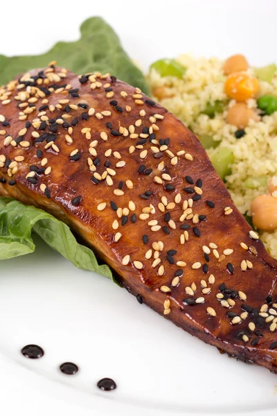 Balsamic and sesame salmon — Stock Photo, Image