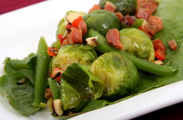 Brussel sprout salade — Stockfoto