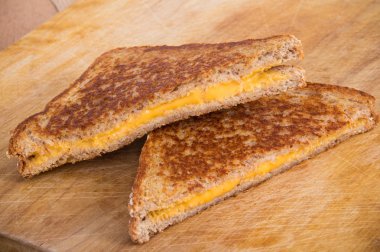 ızgara peynir sandviç