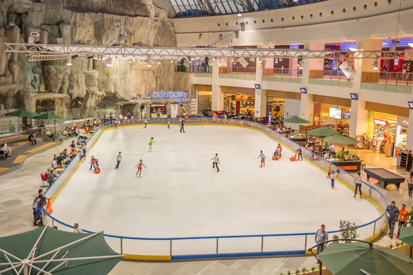 çocukların buz pateni