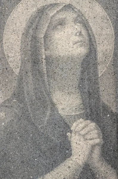 Jungfrau Maria betet — Stockfoto
