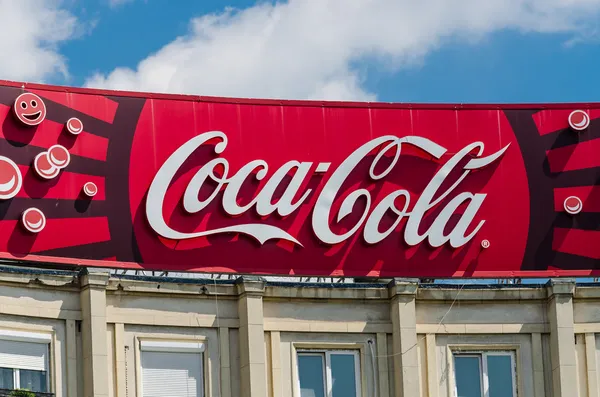 Coca-Cola reklama — Zdjęcie stockowe