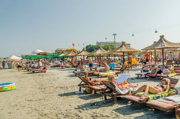 People Have Fun At The Black Sea — Stock Photo, Image