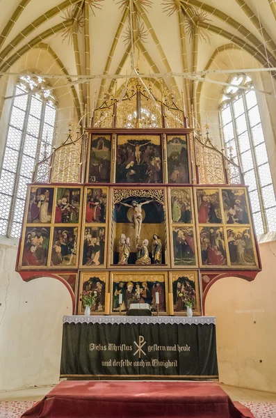 Eglise fortifiée intérieur en Transylvanie — Photo