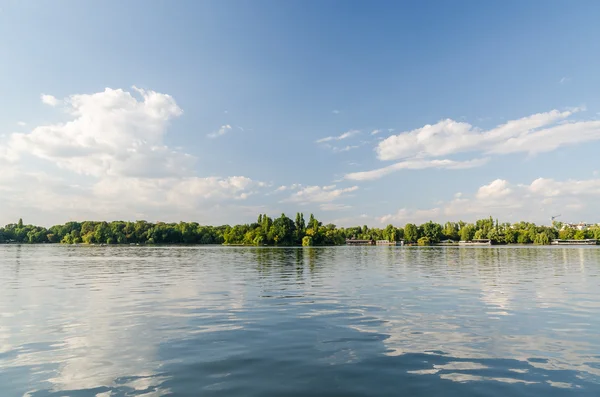 Herastrau öffentlicher park — Stockfoto