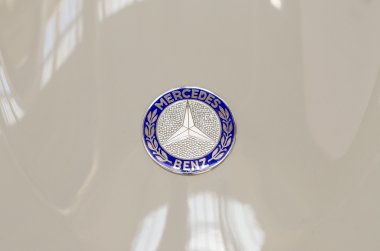Mercedes benz işareti