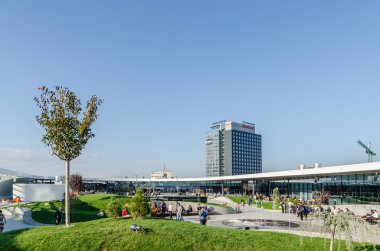 fütüristik alışveriş merkezi dış mesire