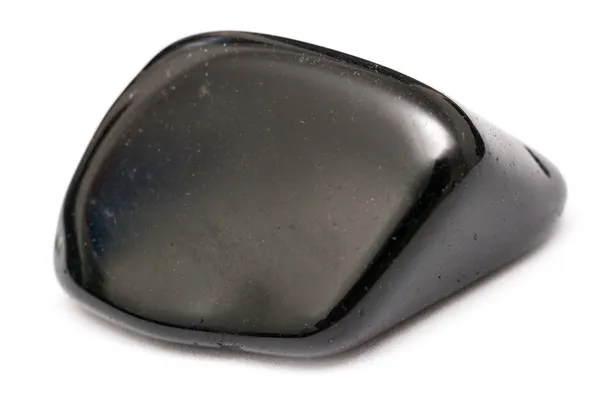 Natürliche Halbedelstein schwarz glänzend Stein — Stockfoto