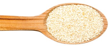 tahta kaşıkla izole susam