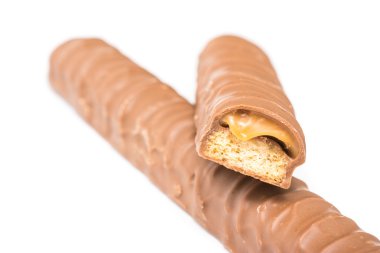 Karamel dolgulu çikolata bar