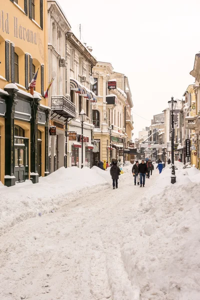 Prima neve sopra il centro di Bucarest — Foto Stock