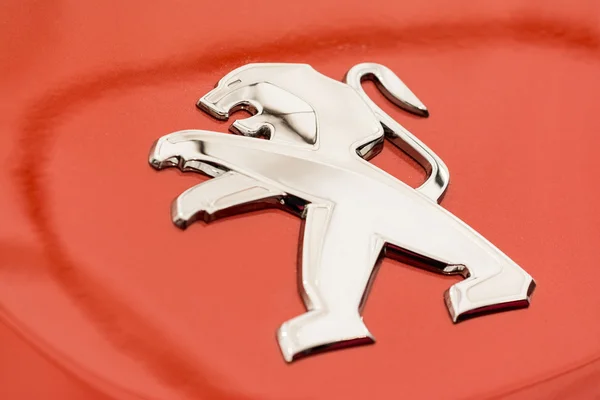 Sinal de Peugeot — Fotografia de Stock