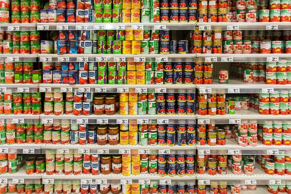 Canned Food — Stock Photo, Image