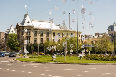 Üniversite Meydanı 'nda Paskalya Dekorasyonu