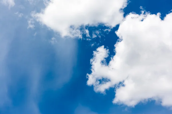 Cielo azul de verano — Foto de Stock