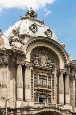 Classic Retro Architecture