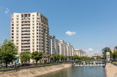 Bükreş 'teki Dambovita Nehri