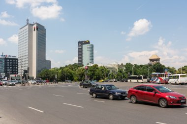 Rush hour trafik üzerinde zafer Meydanı