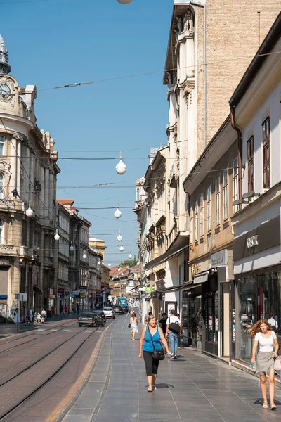 Zagreb Chorvatsko Června 2021 Rušné Ulice Centru Záhřebu Lidé Některých — Stock fotografie